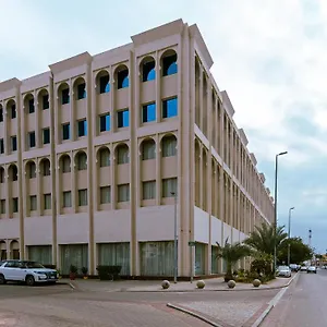 فندق جراند الساحة